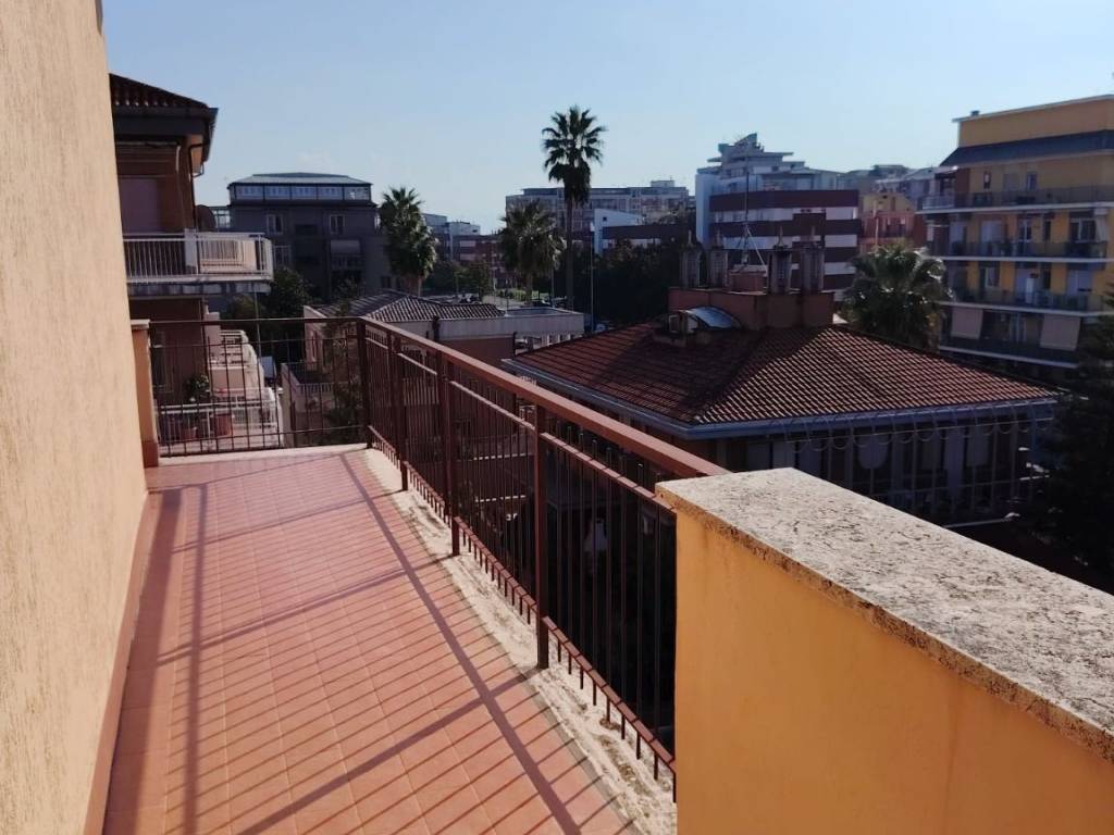 appartamento in vendita a Latina in zona Centro Città