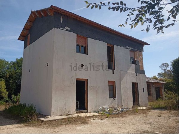 casa indipendente in vendita a Latina in zona Borgo Grappa