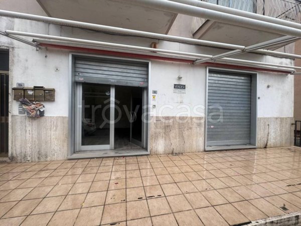 negozio in vendita a Latina in zona Latina Scalo