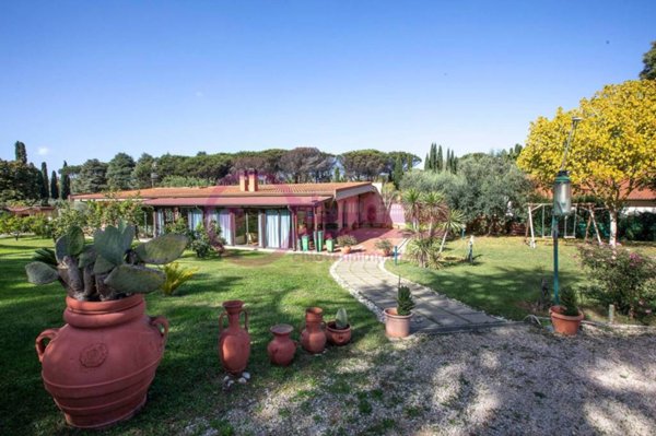 casa indipendente in vendita a Latina in zona Borgo Isonzo