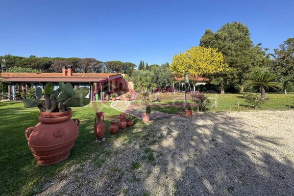 casa indipendente in vendita a Latina in zona Borgo Isonzo