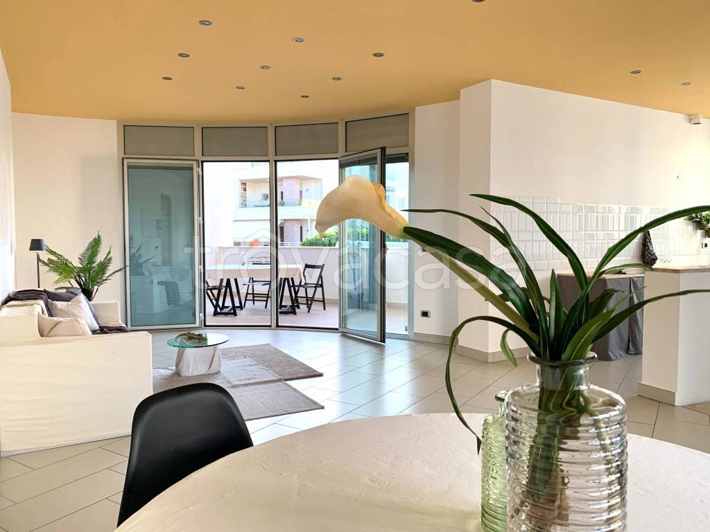 appartamento in vendita a Latina in zona Centro Città