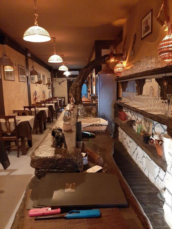 negozio in vendita a Latina