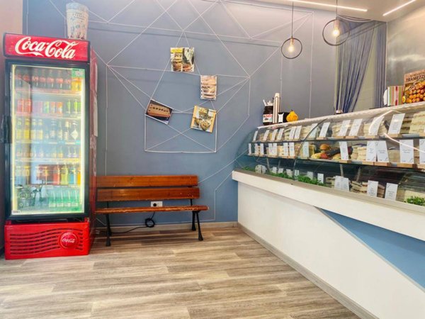 negozio in vendita a Latina in zona Centro Città