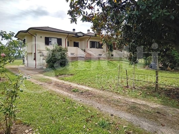 casa indipendente in vendita a Latina in zona Borgo Podgora