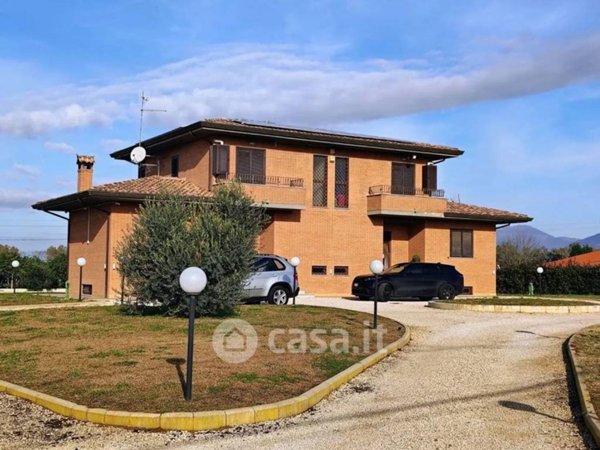 casa indipendente in vendita a Latina in zona Borgo San Michele