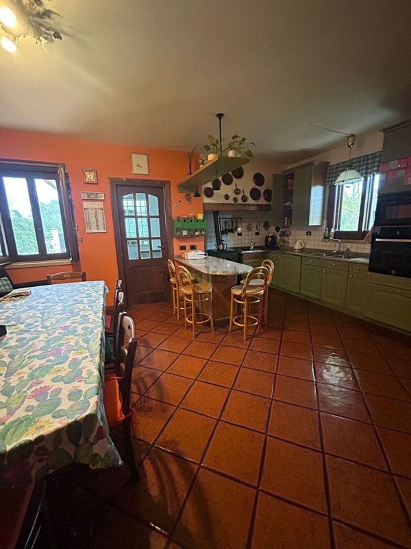 casa indipendente in vendita a Latina in zona Cerreto Alto