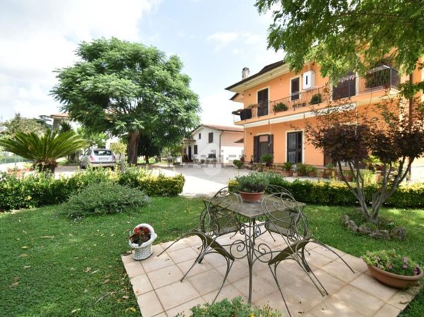 appartamento in vendita a Latina in zona Latina Scalo