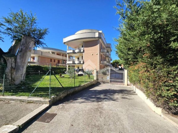 appartamento in vendita a Latina in zona Foce Verde