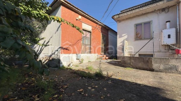 casa indipendente in vendita a Latina in zona Borgo Piave
