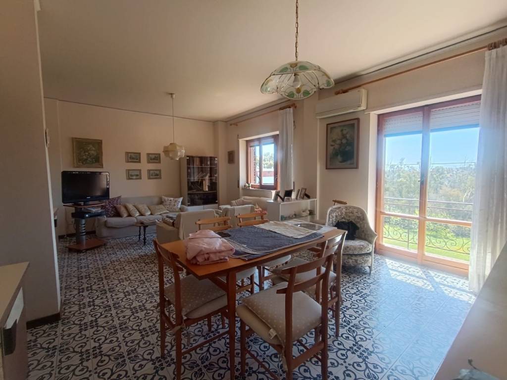 appartamento in vendita a Latina in zona Centro Città