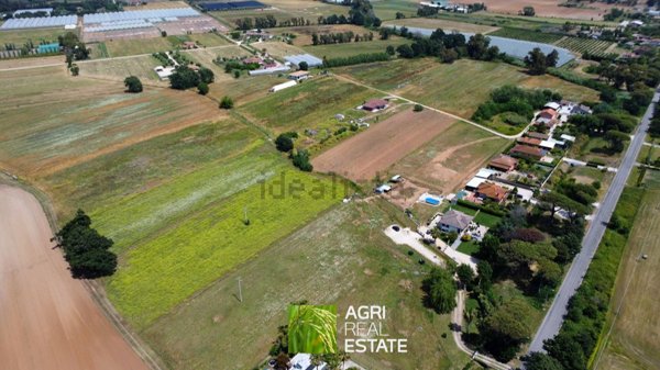 terreno agricolo in vendita a Latina