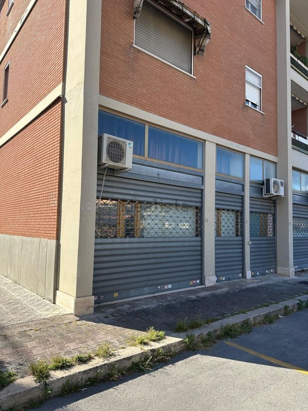 casa semindipendente in vendita a Latina