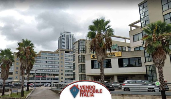 ufficio in vendita a Latina