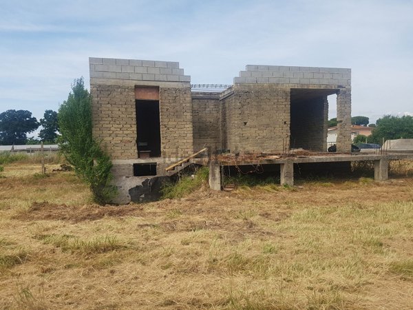 casale in vendita a Latina in zona Cerreto Alto