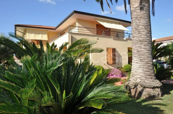 casa indipendente in vendita a Latina in zona Borgo Sabotino