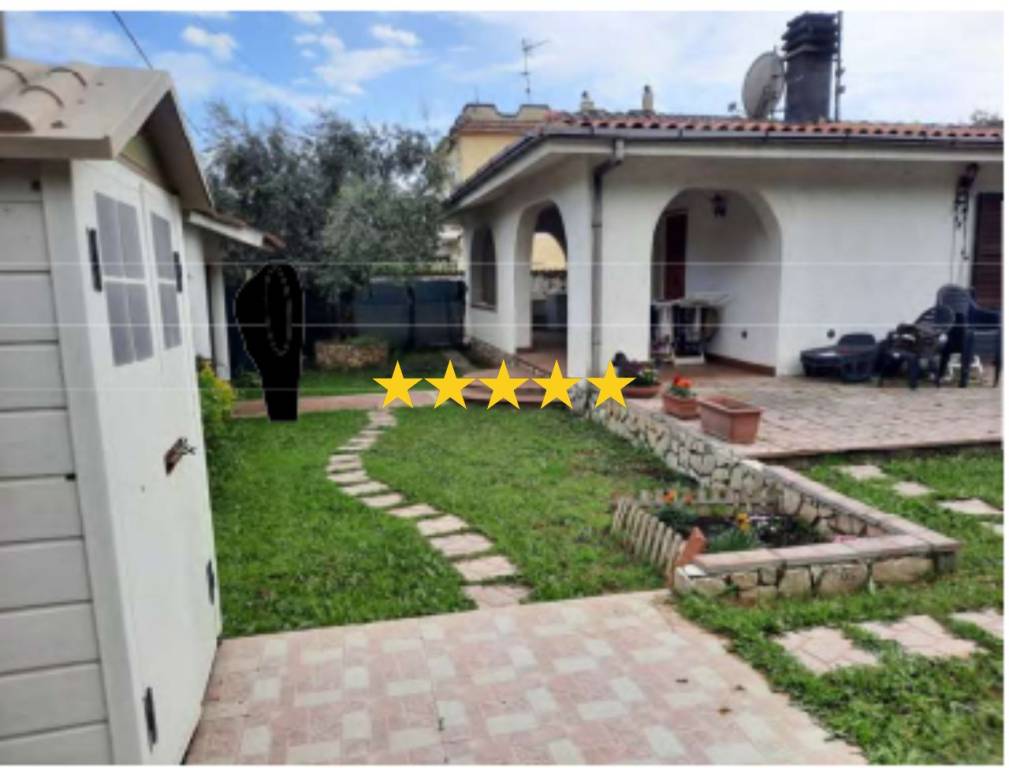 appartamento in vendita a Latina in zona Foce Verde