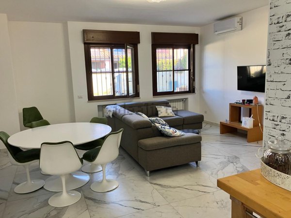 casa indipendente in vendita a Latina in zona Borgo Sabotino