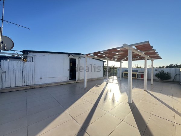 casa indipendente in vendita a Latina