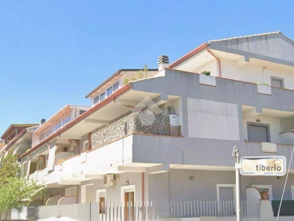 appartamento in vendita a Latina