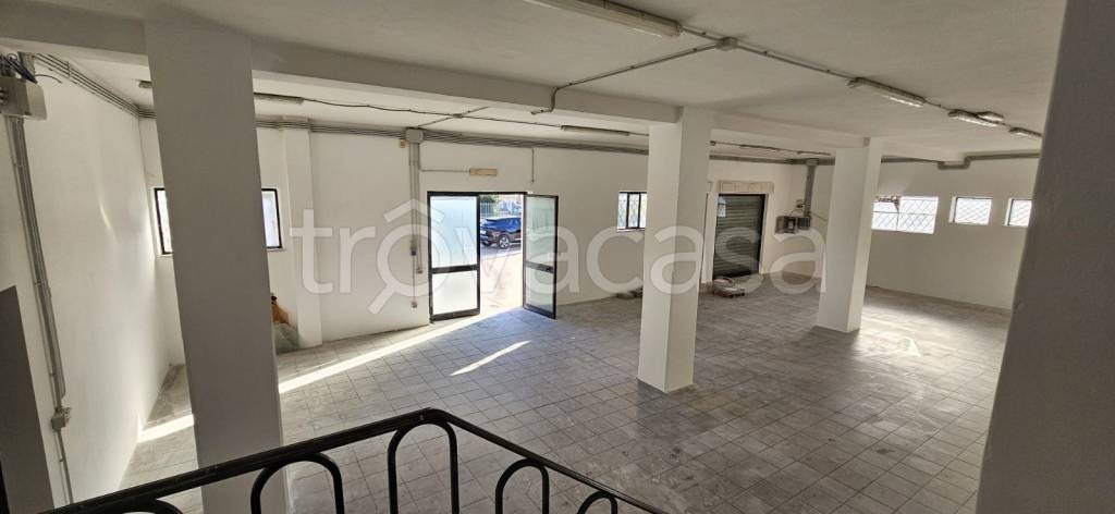 locale commerciale in vendita a Latina in zona Borgo Isonzo