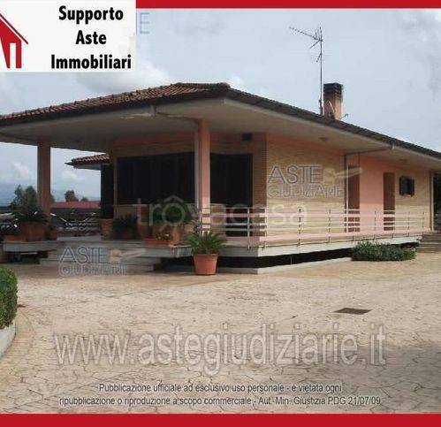 appartamento in vendita a Latina