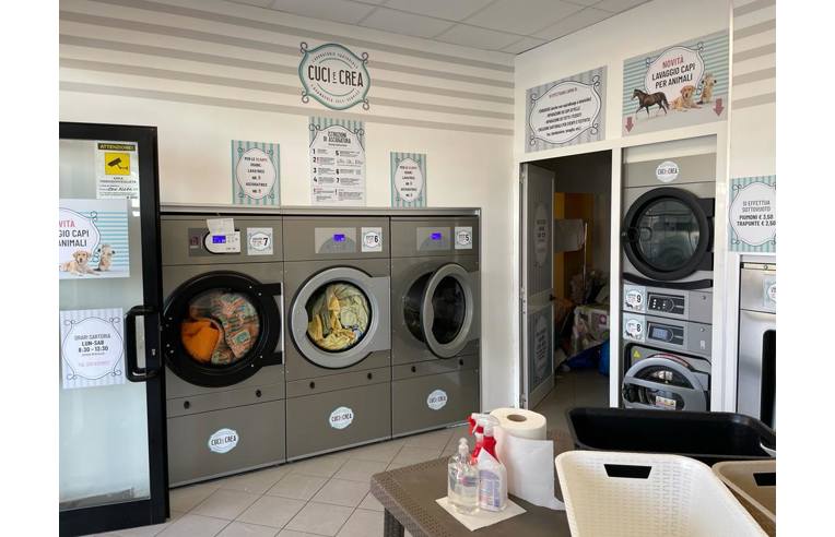 negozio in vendita a Latina in zona Centro Città