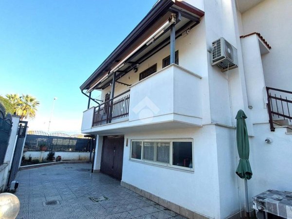 casa indipendente in vendita a Latina