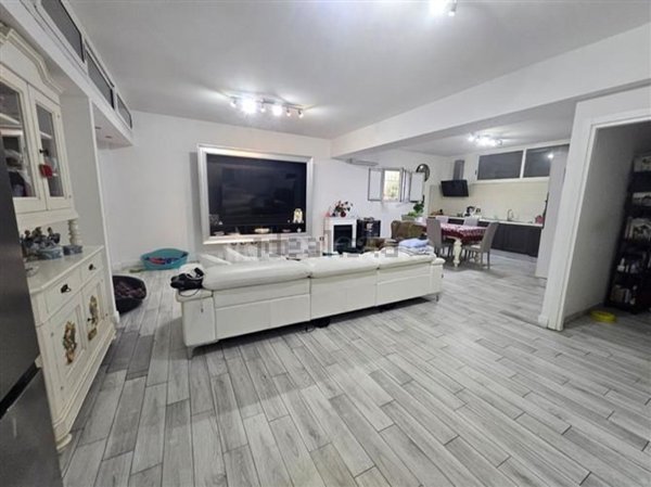 casa indipendente in vendita a Latina