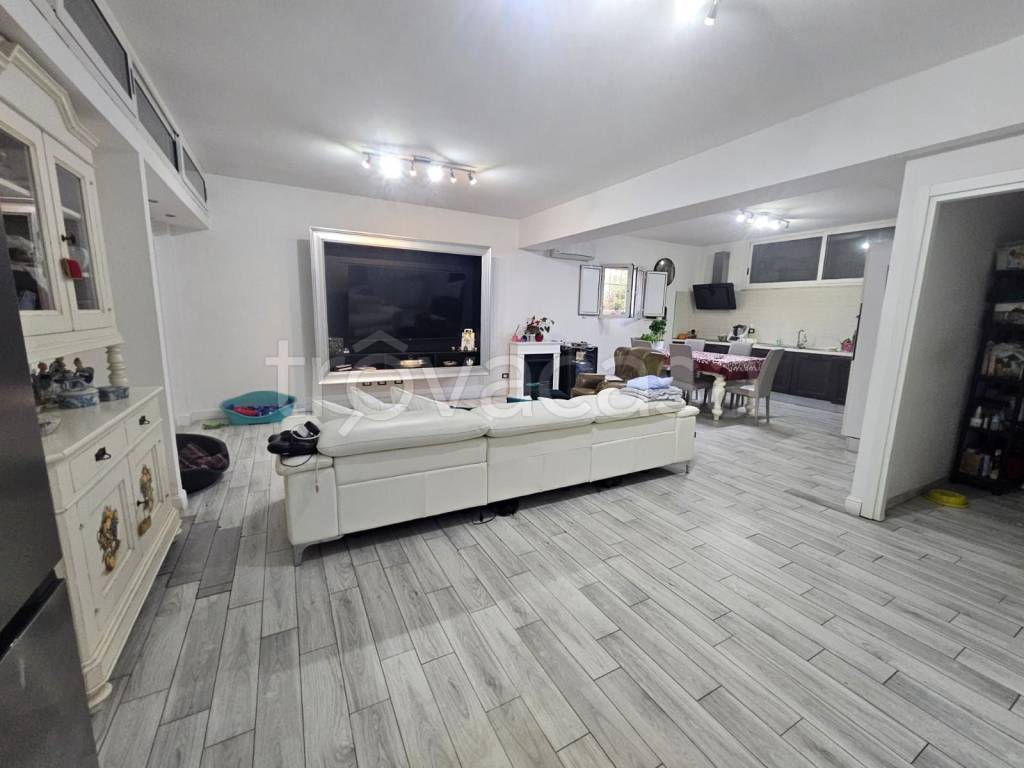 casa indipendente in vendita a Latina