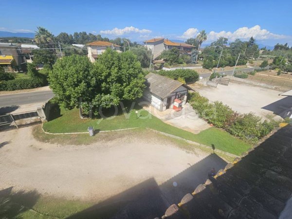 casa indipendente in vendita a Latina in zona Le Ferriere