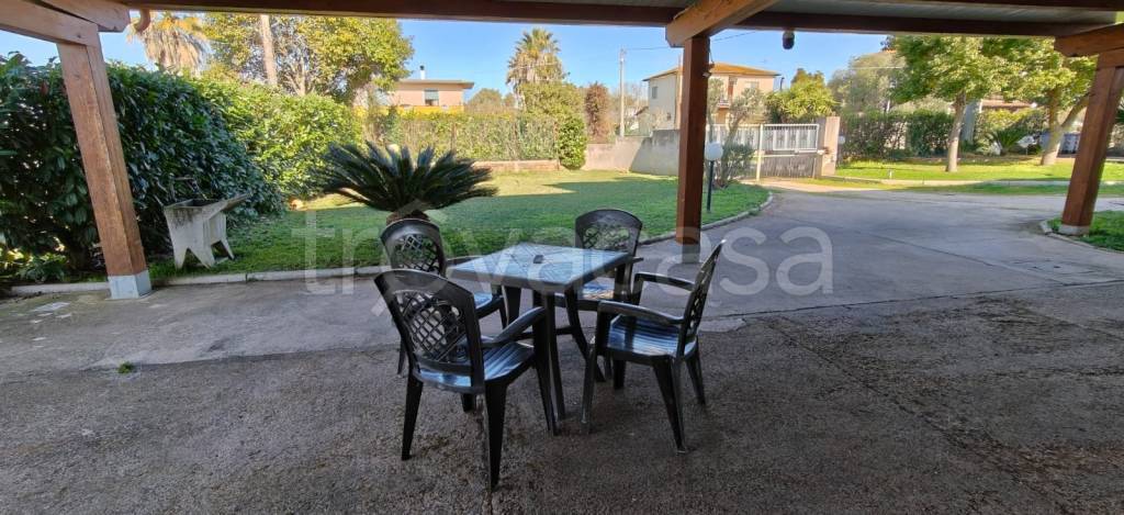 casa indipendente in vendita a Latina in zona Borgo Montello