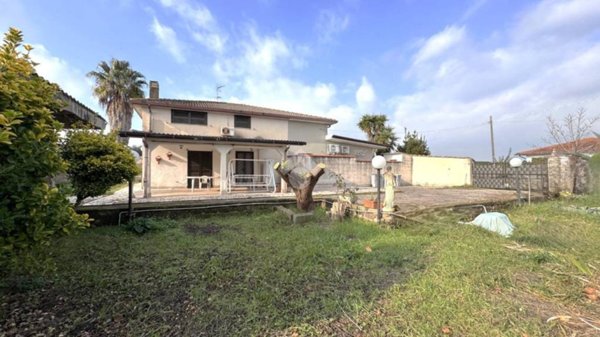casa indipendente in vendita a Latina in zona Borgo Santa Maria