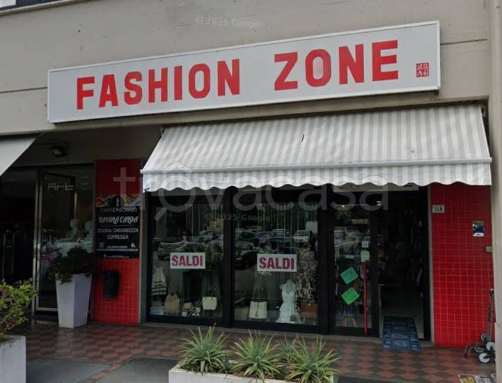 negozio in vendita a Latina