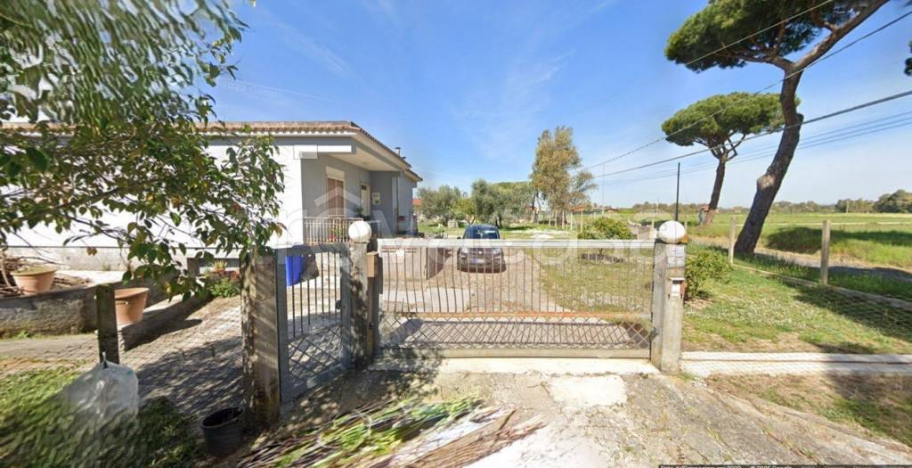 casa indipendente in vendita a Latina in zona Borgo Isonzo