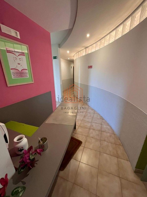 locale commerciale in vendita a Latina in zona Centro Città