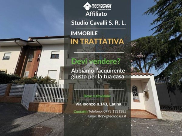 casa indipendente in vendita a Latina