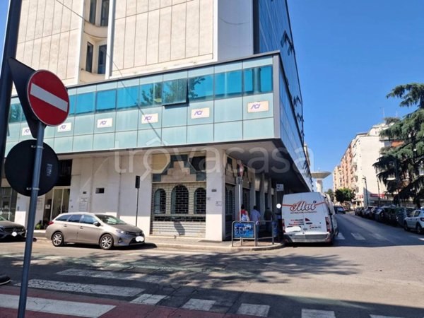 negozio in vendita a Latina in zona Centro Città