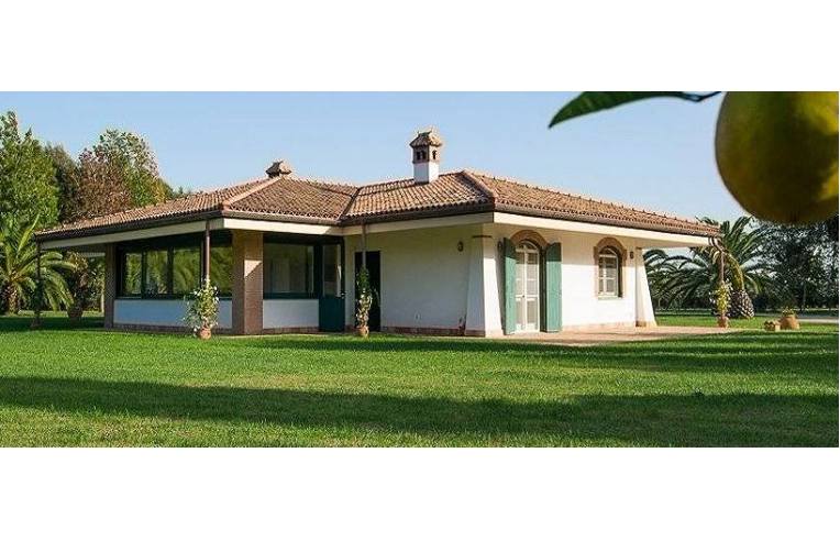 casa indipendente in vendita a Latina in zona Borgo Grappa