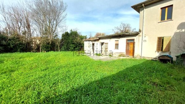 pentavano in vendita a Latina in zona Centro Città