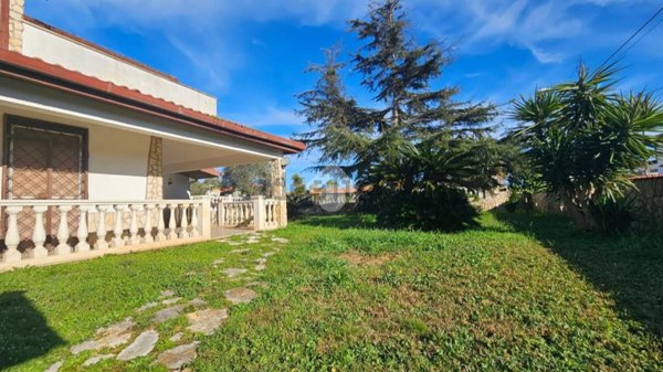 appartamento in vendita a Latina in zona Borgo Sabotino