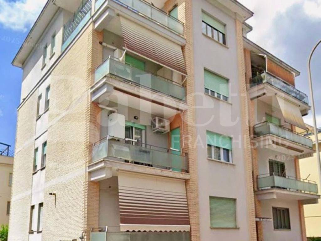 appartamento in vendita a Latina