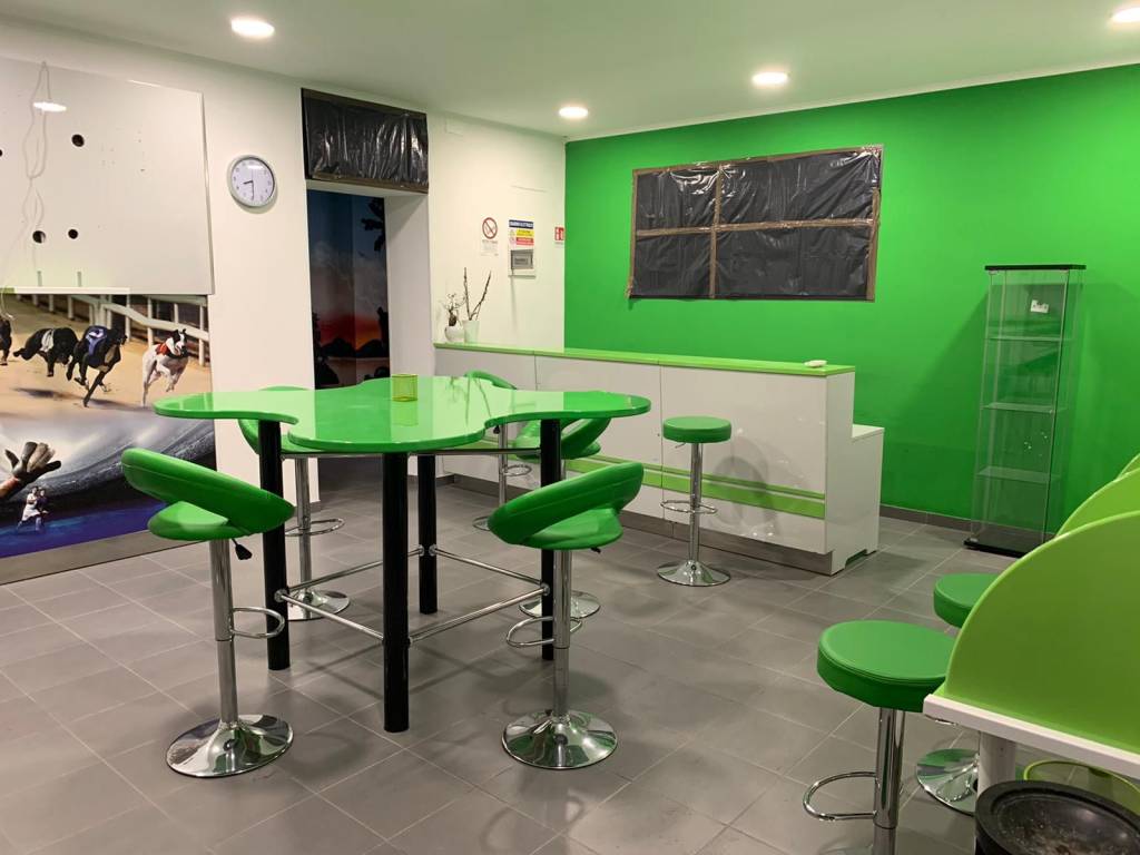 negozio in vendita a Latina