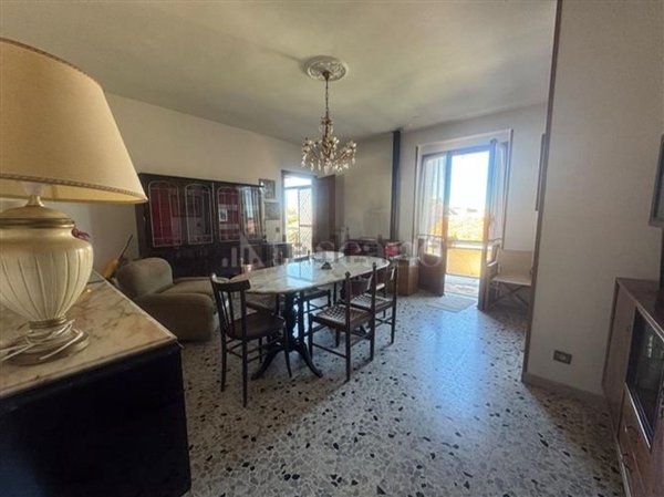 casa indipendente in vendita a Latina in zona Latina Scalo