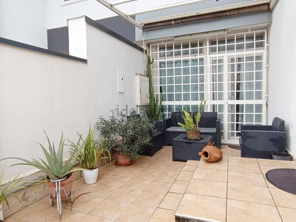 casa indipendente in vendita a Latina in zona Centro Città