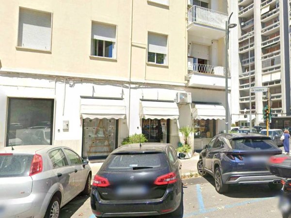 negozio in vendita a Latina in zona Centro Città