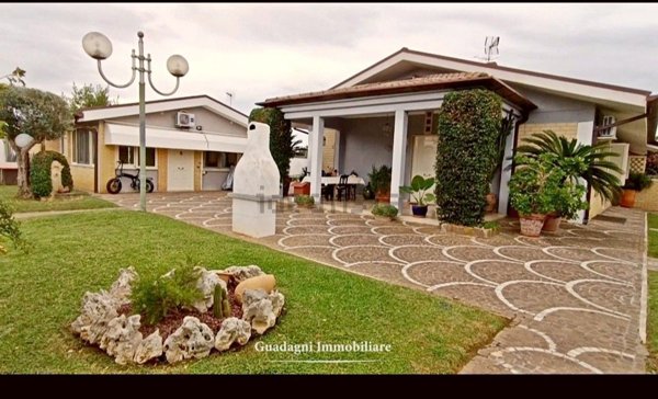 casa indipendente in vendita a Latina in zona Borgo Isonzo