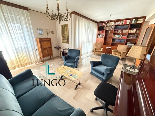 appartamento in vendita a Latina in zona Centro Città