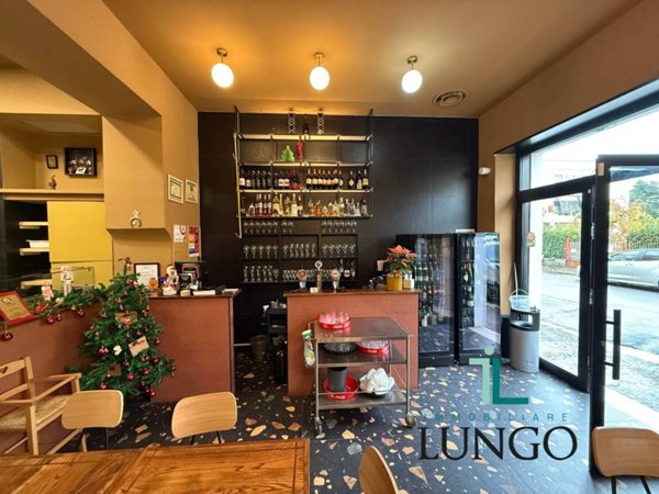 negozio in vendita a Latina in zona Centro Città
