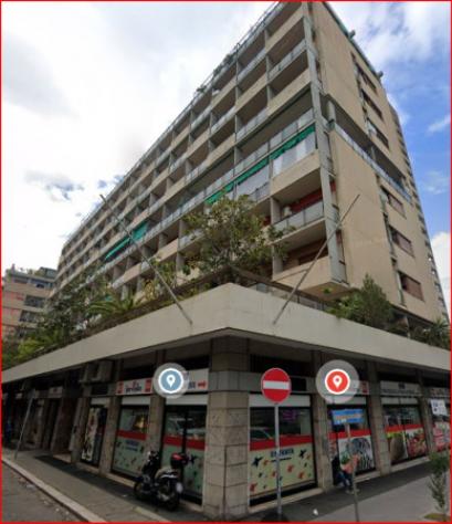 esavano in vendita a Latina